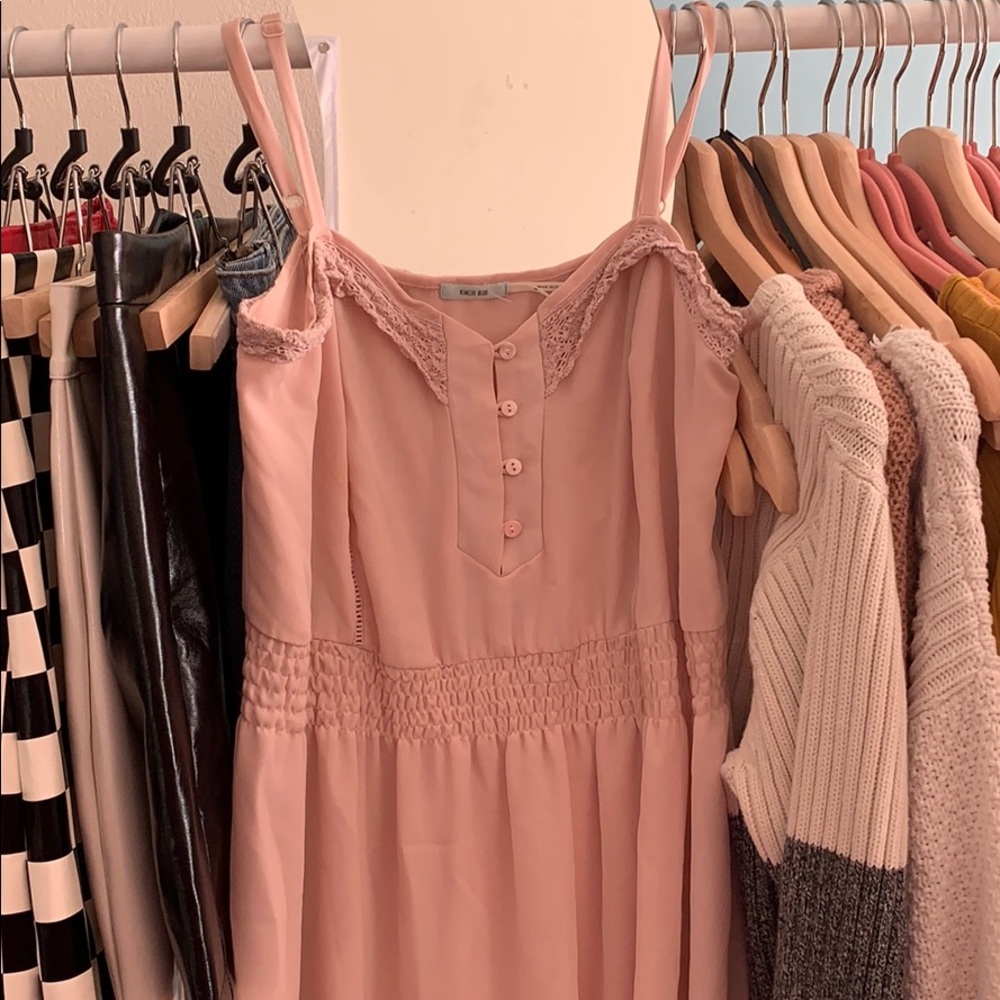 Blush Pink Vintage-Looking Dress - Picture 5 of 7